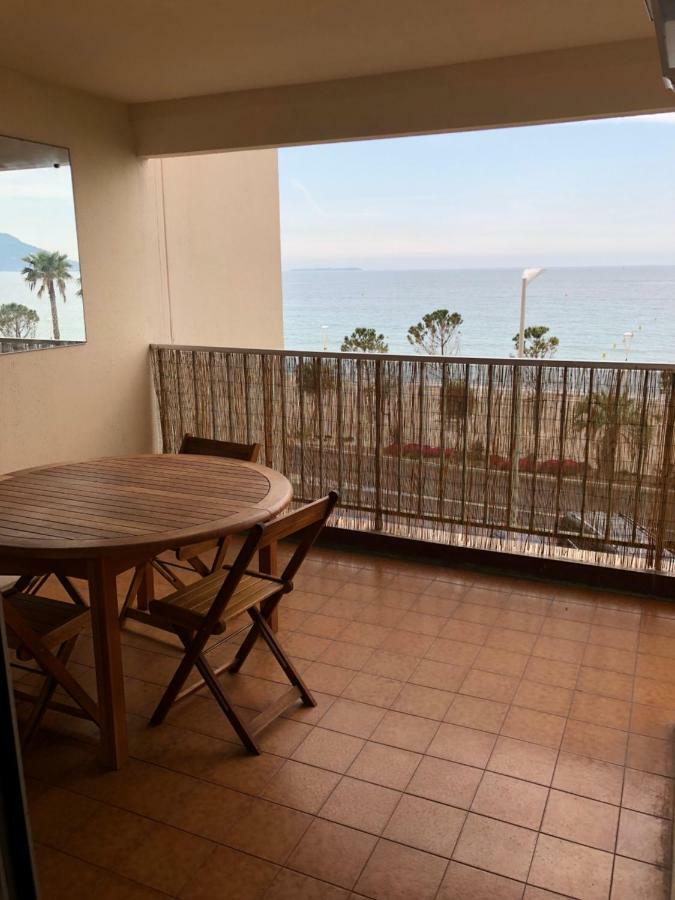 Bord De Mer Cannes Midi Luaran gambar